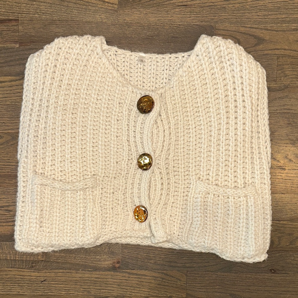 Chunky Cream Button-Front Women’s Sweater